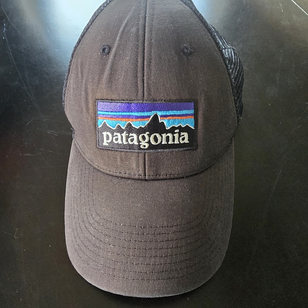 Patagonia Black Mesh Trucker Hat Adjustable One Size Men‎ Outdoor